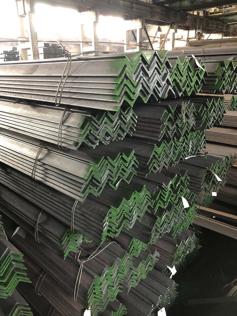 Thép hình V30x30x2.5 ly giá rẻ nhất thị trường - Vinasteel