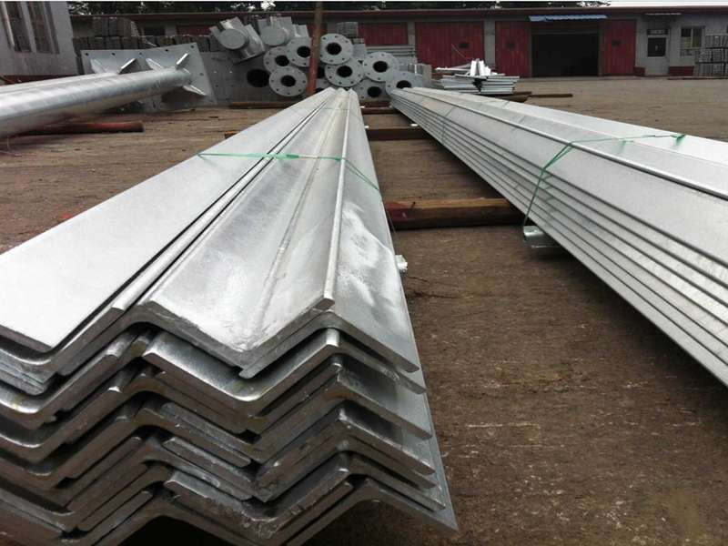 Thép Hình V30x30 Giá Rẻ TPHCM, Giá Sắt Thép V30x30, Thép V30x30